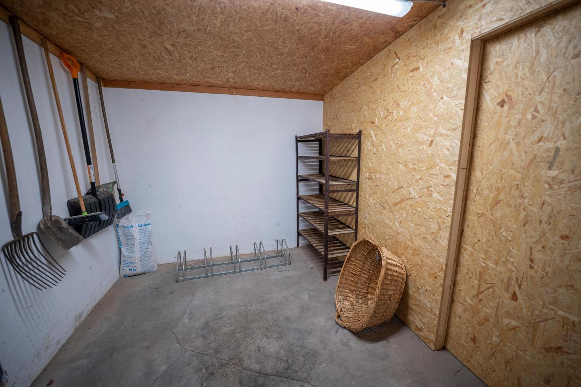 Haus Unterm Mammutbaum - Elberadweg Appartement Maagdenburg Buitenkant foto