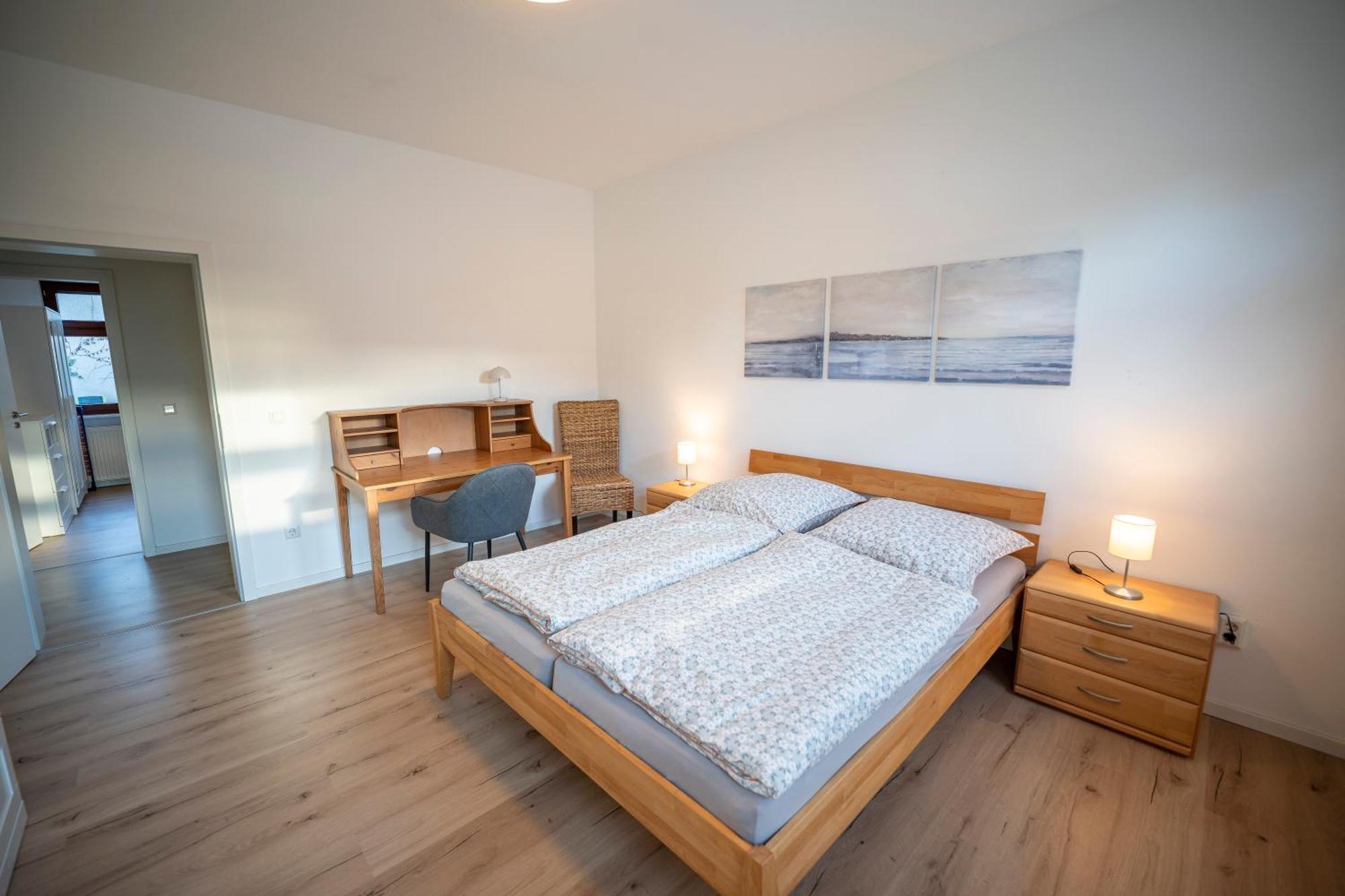 Haus Unterm Mammutbaum - Elberadweg Appartement Maagdenburg Buitenkant foto