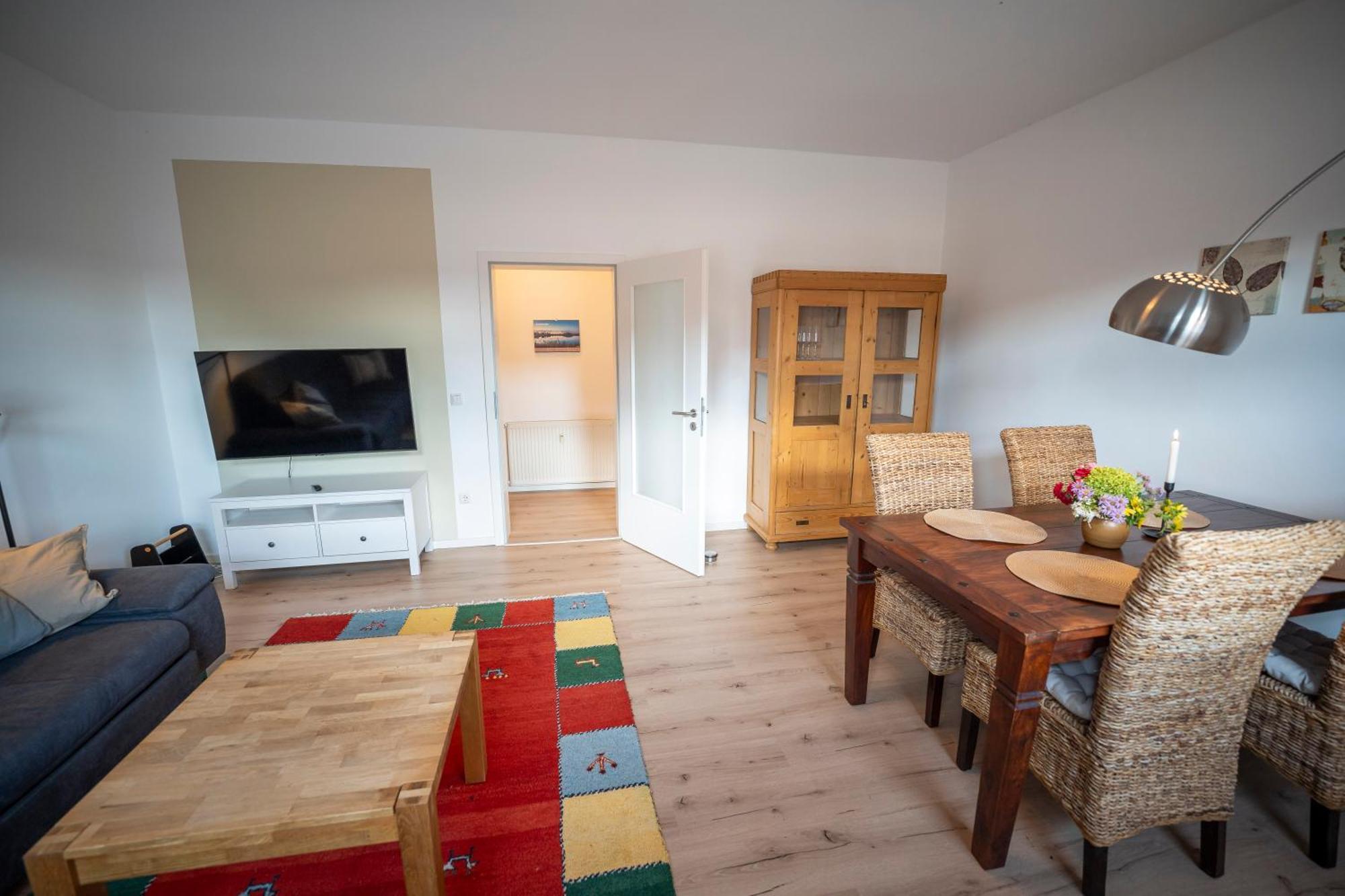 Haus Unterm Mammutbaum - Elberadweg Appartement Maagdenburg Buitenkant foto